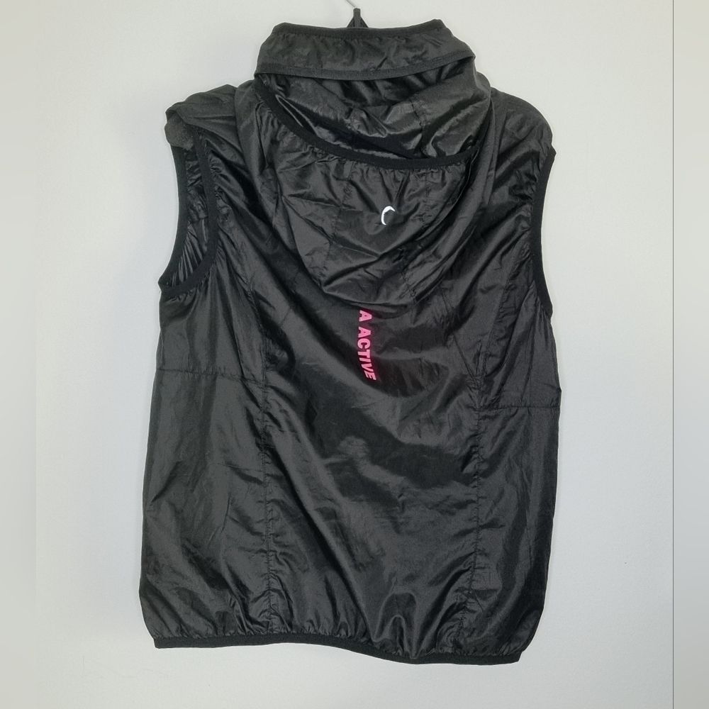 Zyia Active Black Trainer Vest Size Small Lightweight Packable Hood